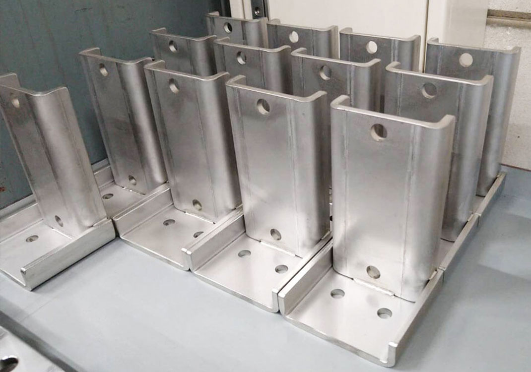 ステンレス（SUS T6.0）厚板のTIG溶接加工事例